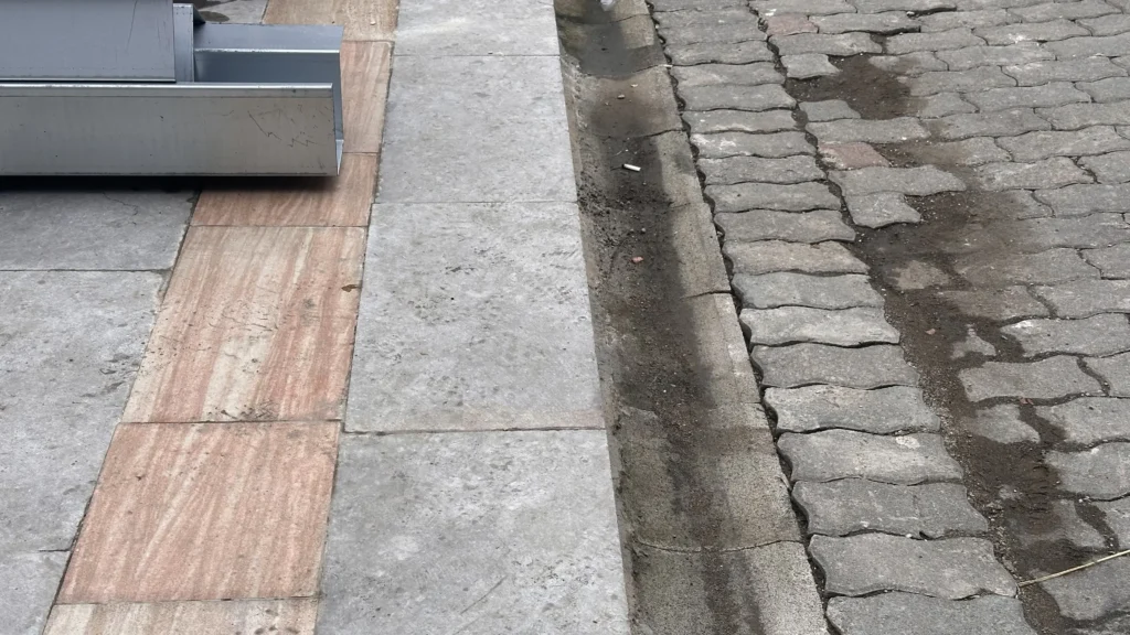 bayburt gri zeytin dalı yer taşı